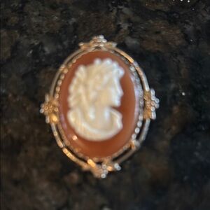 Elegant Gold Tone Cameo Brooch
